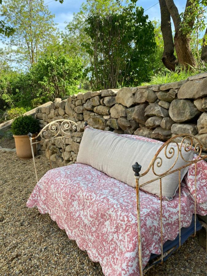 Vila La Magnanerie En Provence Niozelles Exteriér fotografie